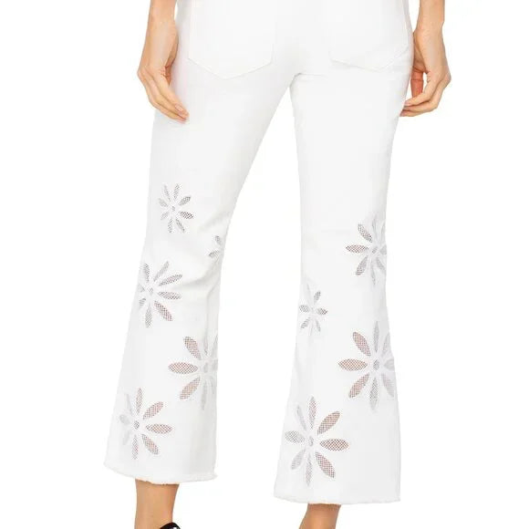 HANNAH CROP FLARE W/FRAY HEM - WHITE DAISY